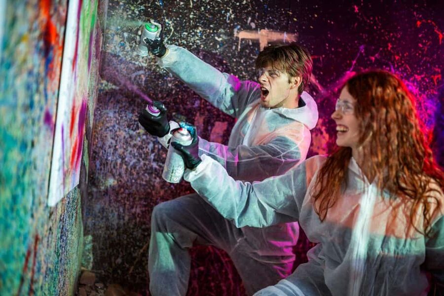 Graz: Smashbox - Rage Room Experience - What Happens When You Arrive: Gear, Rules, and a Quick Setup