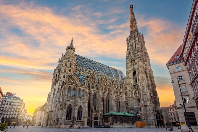 Guided Walking Tour of Vienna City Center Highlights - Heldenplatz and Hofburg Views You Can Actually Stop For
