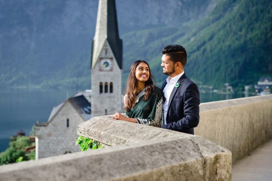 Hallstatt: 2-Hour Guided Walking Tour with Photographer - How the photographer keeps the walk from feeling like a photoshoot