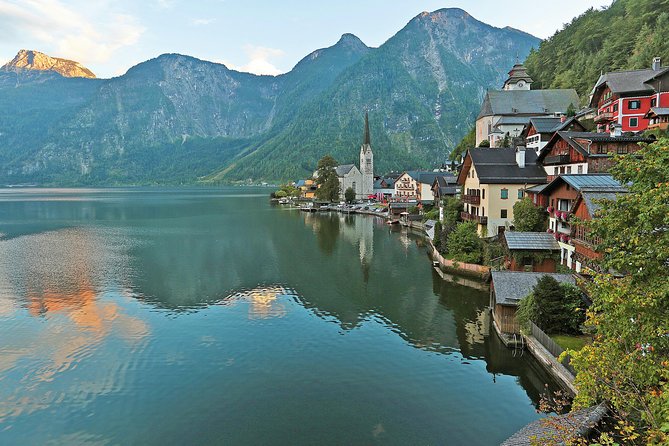 Hallstatt Guided Day Trip from Vienna With Boat Ride Option - What This Tour Is Best For