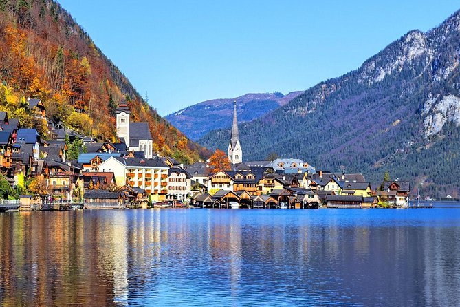 Hallstatt, Lake District and the Salt Mine - St Gilgen Mozartplatz and the Wolfgang Lake viewpoint