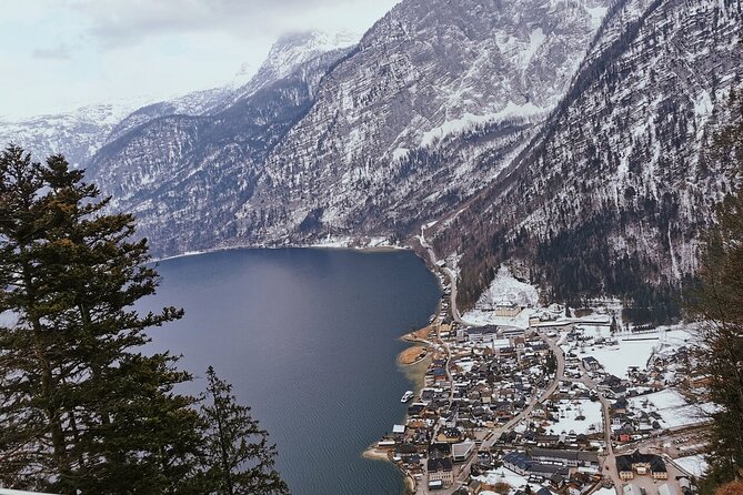 Hallstatt Small-Group Day Trip from Vienna - Hallstatt: UNESCO town, guided walk, then your own mini quest