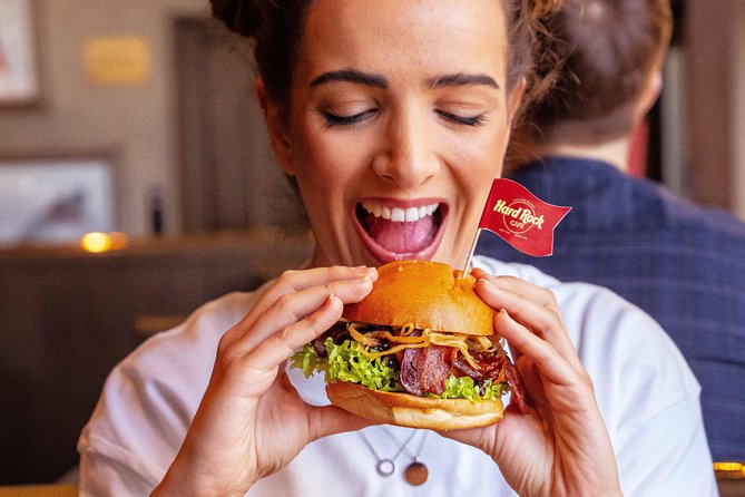 Hard Rock Cafe Vienna with Set Menu for Lunch or Dinner - Music, atmosphere, and where the day feels different