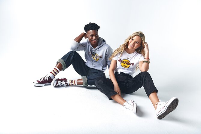 Hard Rock Cafe Vienna with Set Menu for Lunch or Dinner - Rock memorabilia and the shop stop you might enjoy