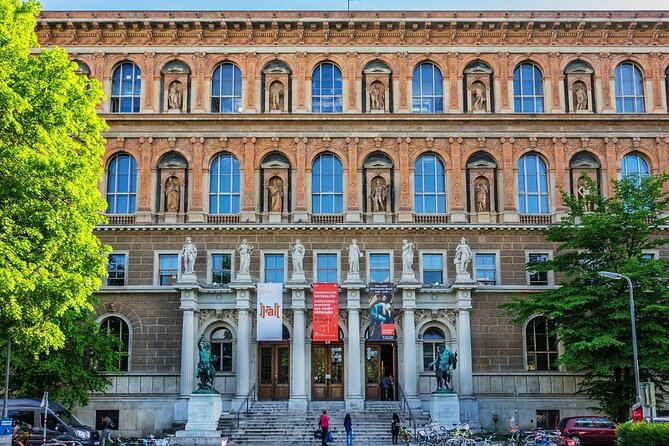 Historical Hitler Walking Tour of Vienna - A 2.5-hour walk that connects Nazi power to Vienna’s art streets
