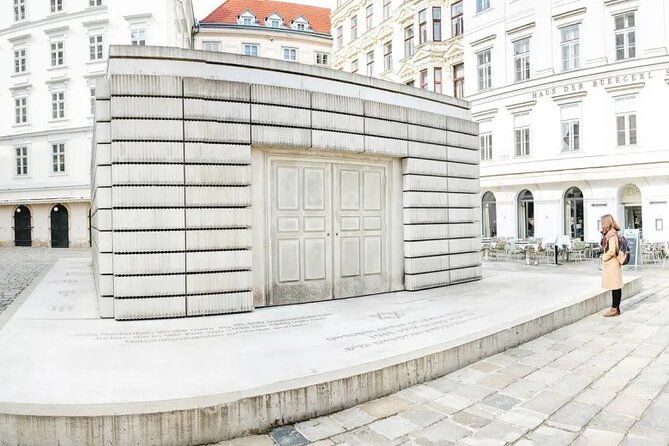 Historical Hitler Walking Tour of Vienna - Judenplatz Holocaust Memorial: paying attention to what survived and what was taken