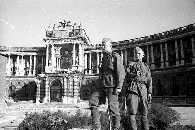 Historical Hitler Walking Tour of Vienna - Morzinplatz: the former Metropole and Gestapo power in a familiar street