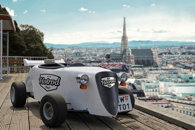 Hotrod Vienna Daylight Tour The most famous & fastest Tour Vienna - Hofburg and Heldenplatz: imperial power with real photo windows