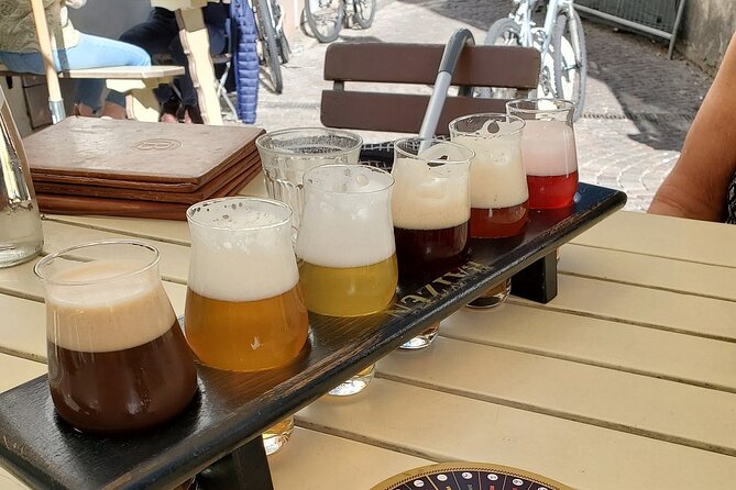 Innsbruck: A Walking Food Tour with Full Meal by Do Eat Better - Starting at Liberation Monument, then warming up with a Tyrolean brezel
