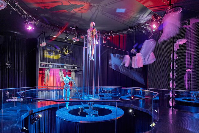 Innsbruck and Swarovski Crystal Worlds Private Tour from Salzburg - Key things that make this tour tick