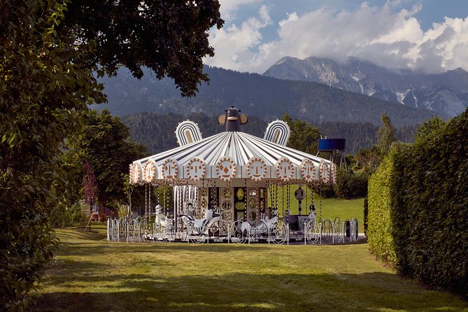 Innsbruck and Swarovski Crystal Worlds Private Tour from Salzburg - Who this private tour suits best