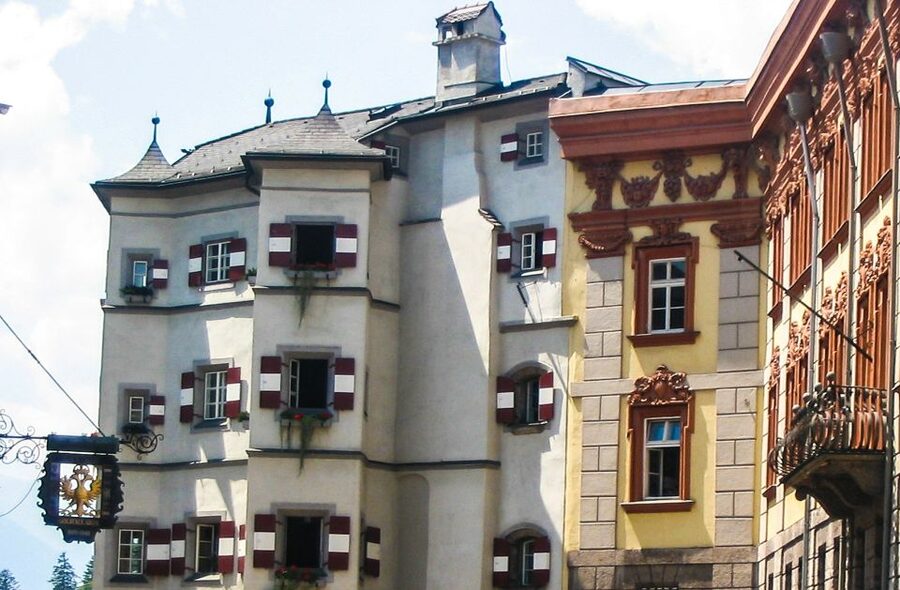 Innsbruck: Express Walk with a Local in 60 minutes - Why this 60-minute Innsbruck walk makes sense