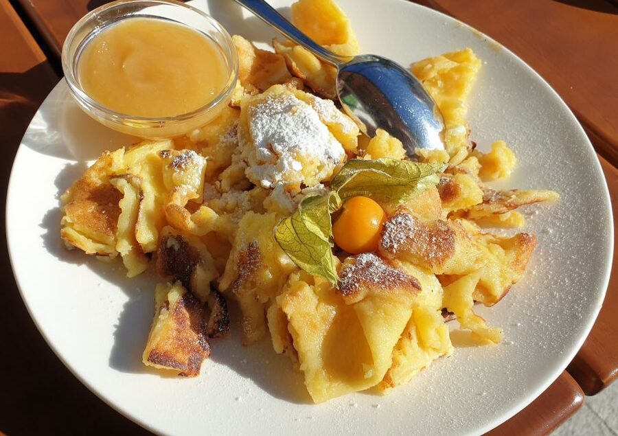 Innsbruck: Food Walk - Private Tour with a Licensed Guide - The 3.5-Hour Rhythm: Walk, Stop, Taste, Repeat