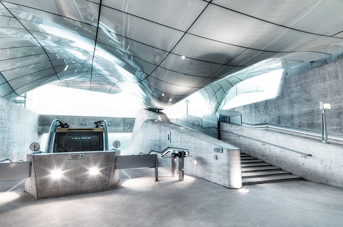 Innsbruck: Hungerburg Funicular Roundtrip Ticket - Alpine Zoo Add-On: When It Makes Sense