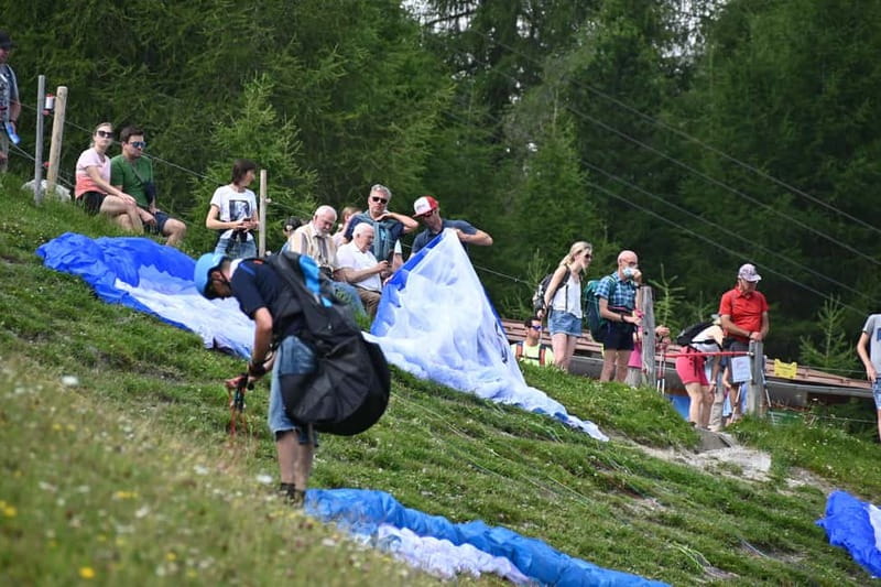 Innsbruck: Paragliding Adventure - Panoramabahn Elfer start: how the day flows