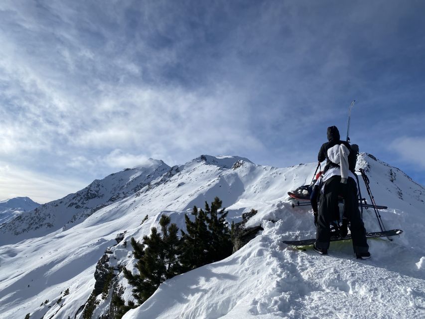 Innsbruck: Priv. Guided Snowy Mountain Hike /Snowshoe´s - A Private Snowy Mountain Day Tailored to Your Pace