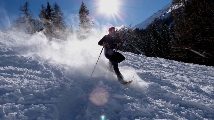 Innsbruck: Priv. Guided Snowy Mountain Hike /Snowshoe´s - Snowshoeing What It Really Means in Innsbruck Winters