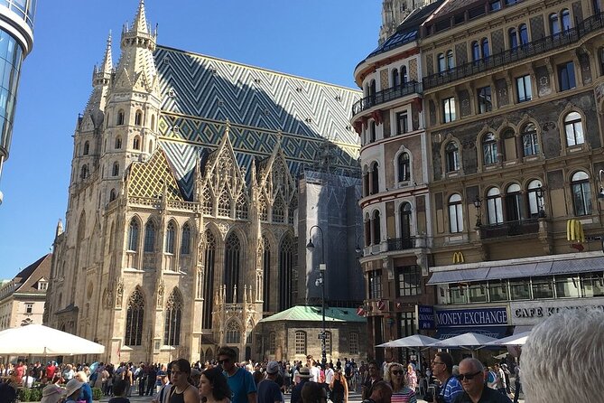 Introducing Vienna Walking Tour: The Capital of the Habsburgs - Small group magic: why 15 people changes everything