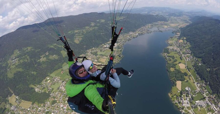 Kärnten/Ossiachersee: Paragleiten " Thermikflug" - Getting there from the meeting point by Billa and Turmöl