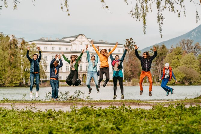 Kickbike Tour - discovering the city in a fun and active way - Stop 3: Steingasse for the Old-Street Texture