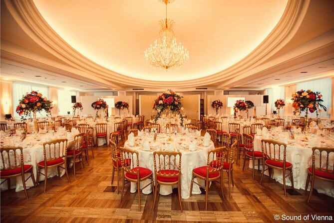 Kursalon Vienna: Strauss and Mozart Concert With Dinner - Restaurant Johann dinner: what you actually get to choose