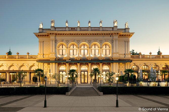 Kursalon Vienna: Strauss and Mozart Concert With Dinner - The music program: Strauss waltzes and Mozart moments