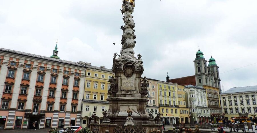 Linz Private Walking Tour - Hauptplatz and the Trinity Column: a 20 metre story in white marble