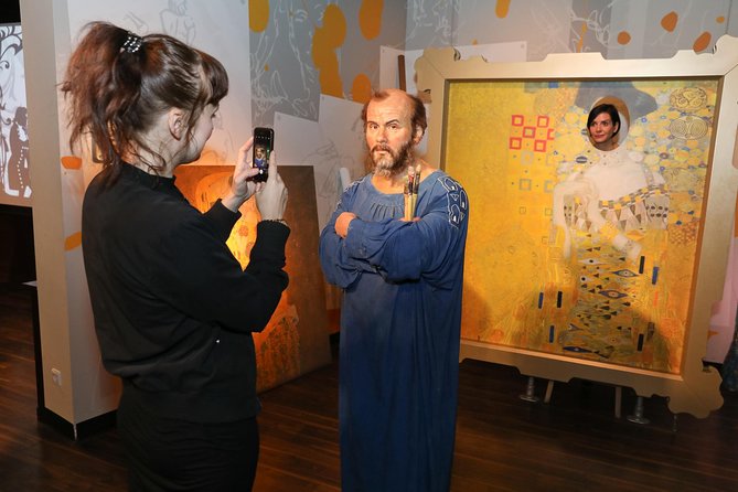 Madame Tussauds Vienna - How much time you need, and how to pace photos without stress