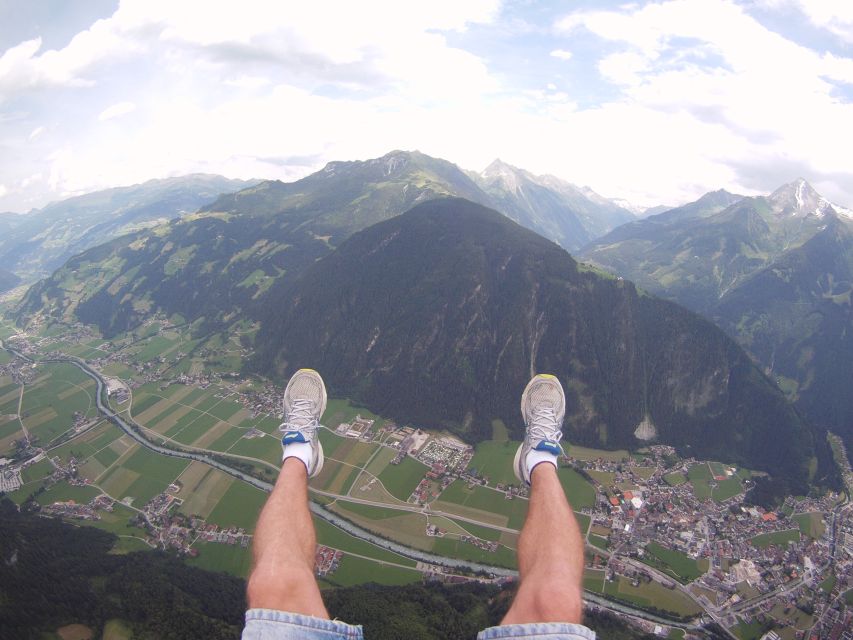 Mayrhofen: Paragliding Adventure With Soaring Views - Weightlessness And The View From The Glider