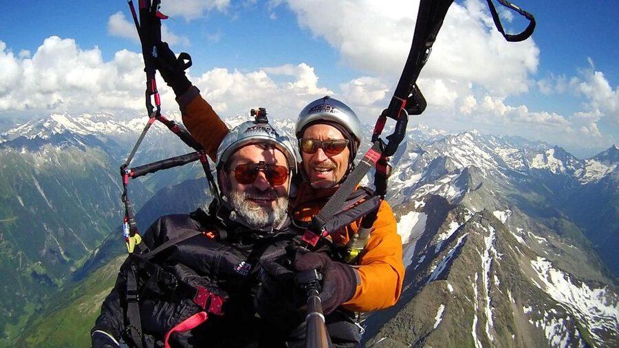 Mayrhofen: Paragliding Flight Experience Over Mountains - The Cable Car Step: A 15-Minute Bridge Between Ground and Sky