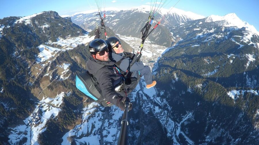 Mayrhofen: Private Paragliding Flight - All Levels - Freedom - Choosing Your Flight Style, Gentle Glide or Tricks