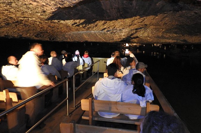 Minivan Tour From Salzburg to Dürrnberg Salt Mine + King’s Lake & Berchtesgaden - Stop 3: Berchtesgaden, a quick town taste and optional palace or abbey time