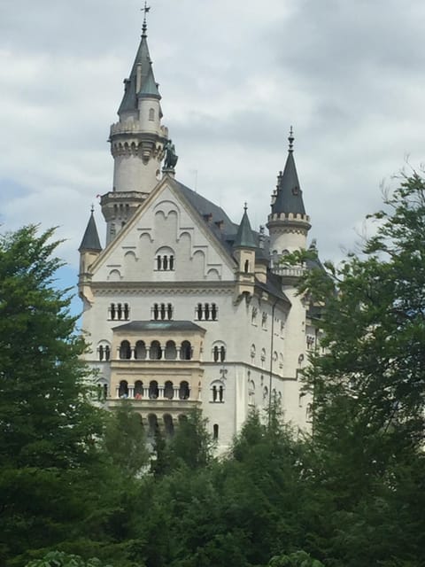 Munich: Neuschwanstein/Rothenburg/Eagle's Nest/Salzburg Trip - Munich pickup that actually saves your energy