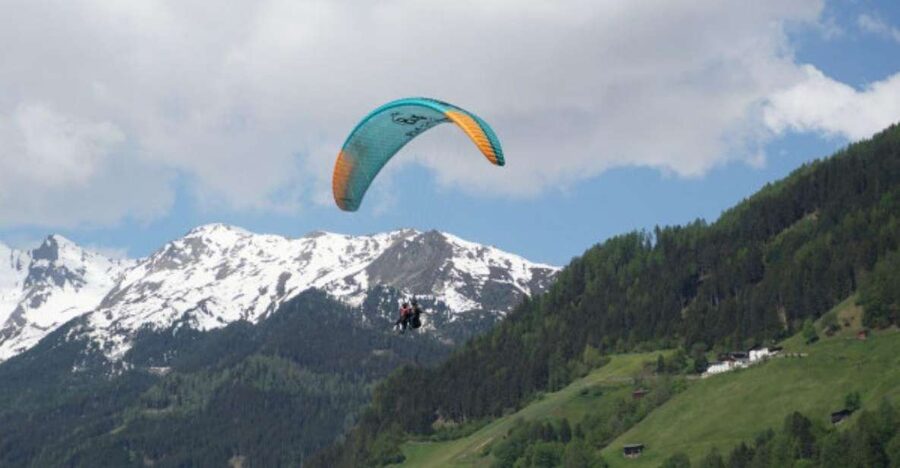 Neustift im Stubaital: Morning Paragliding Experience - Safety briefing and gear fit for a tandem flight that feels natural