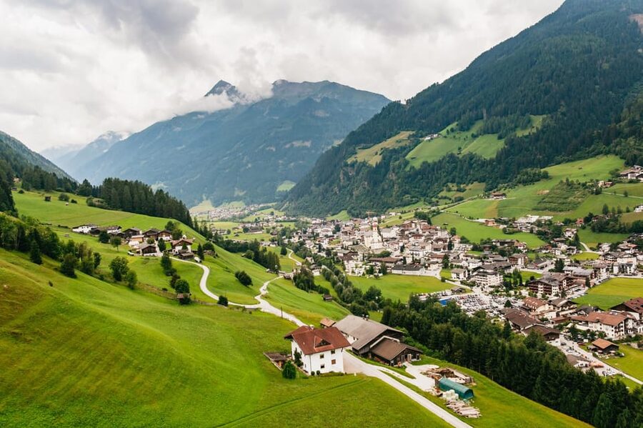 Neustift im Stubaital: Tandem Paragliding Flight - Price and value: what $147 covers and what you might add on