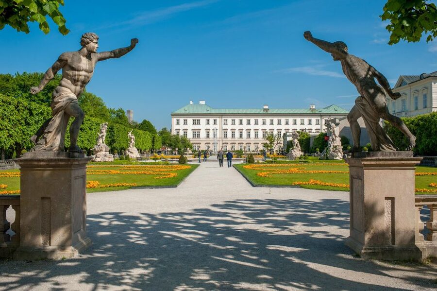 Original Sound of Music Tour & Edelweiss Cooking Class - Mirabell, the Gazebo, and Schloss Leopoldskron Photo Stop