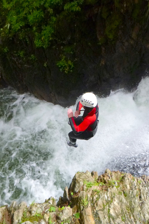 Ötztal: Canyoning at Alpenrosenklamm for Beginners - Who Should Book This Canyoning Tour in Ötztal