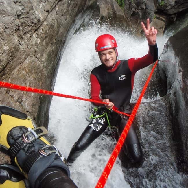 Ötztal: Canyoning "Wildwater XL" - Gear check: neoprene suit, harness, helmet, plus what you must bring