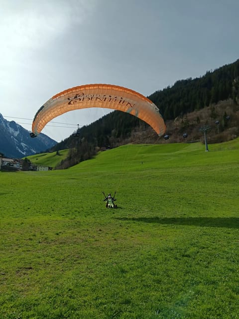 Paragliding Tandem Flight - Price and value at $141 per person