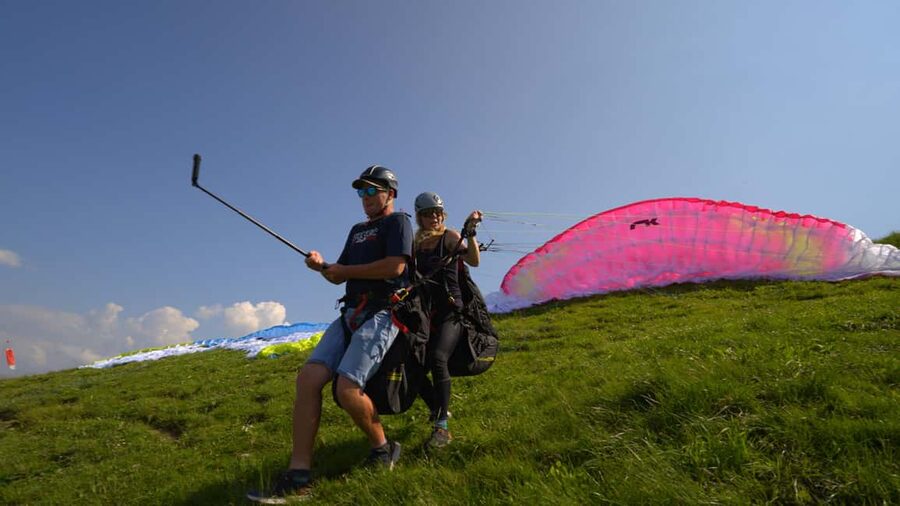 Paragliding Tandem in Salzkammergut / Sound of Music Flight - The scenery you’re going to spot from the air