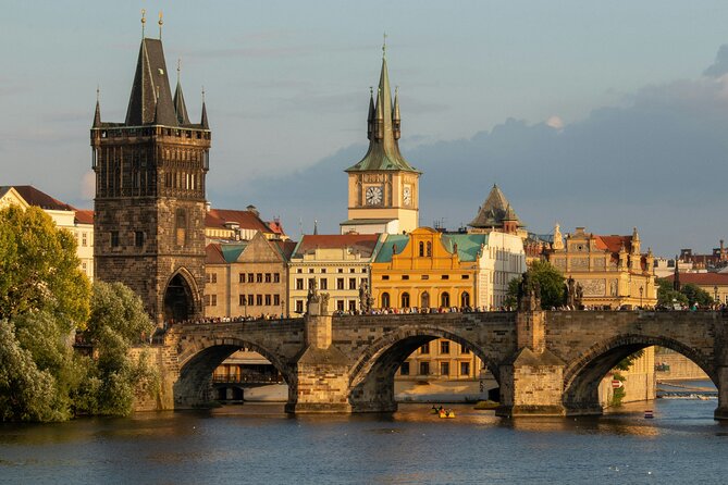 Prague Full-Day Guided Tour From Vienna - Charles Bridge: the 30-minute crossing that sets the mood