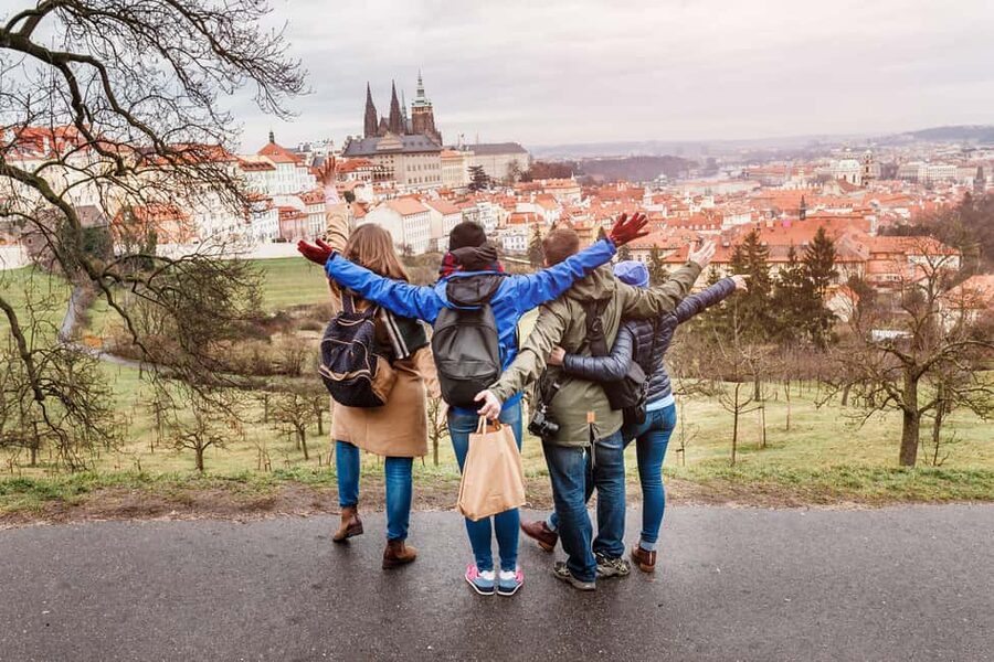 Prague: Old Town & Underground Tour Guided Tour - Prague’s Christmas Markets Fit Perfectly Into 3 Hours