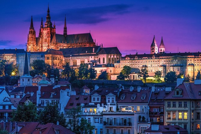 Prague private day tour from Vienna ( local guide ) - Prague Castle: your first big viewpoint, and what to do with 30 minutes
