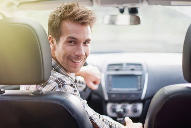Prague to Vienna - Private Transfer with 2 hours of Sightseeing - Price and Value: Is $330.07 Per Person Worth It?