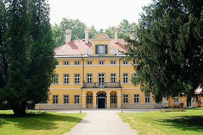 Private 2 Hour Sound of Music City Tour in Salzburg - Price and group size: when $360.88 actually feels worth it
