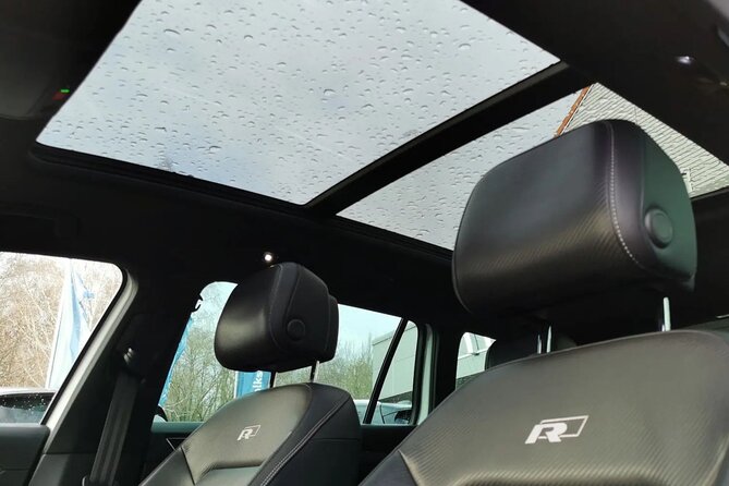 Private Airport and City Transfer in Panoramic Roof Station Wagon - Private Vienna Door-to-Address Transfer for Up to 4