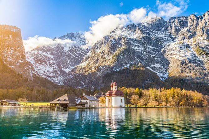 Private Bavarian Alps & Eagle’s Nest Day Trip from Salzburg - Konigssee and the turquoise water moment
