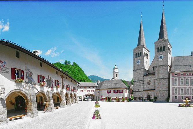 Private Bavarian Mountain Tour from Salzburg - Obersalzberg’s Dokumentationszentrum: artifacts, not just views