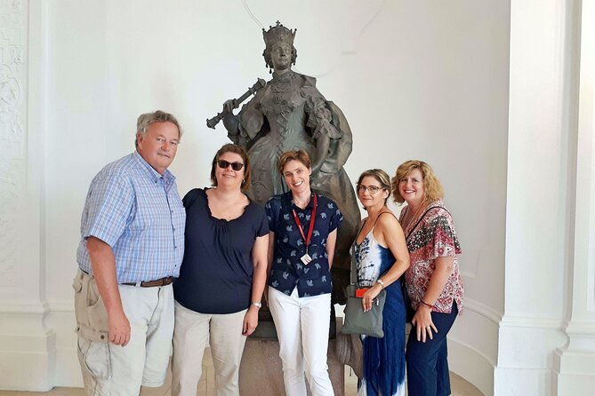 Private Belvedere Palace and Museum Tour - Why pay for a private Belvedere walk instead of going solo