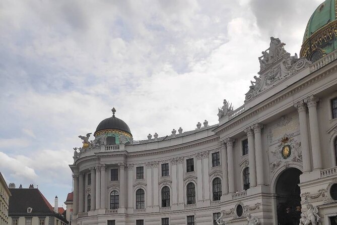 Private car or minivan transfer from Budapest to Vienna or back. - Who This Transfer Works Best For